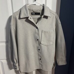 Zara Cream Button-Up Shirt